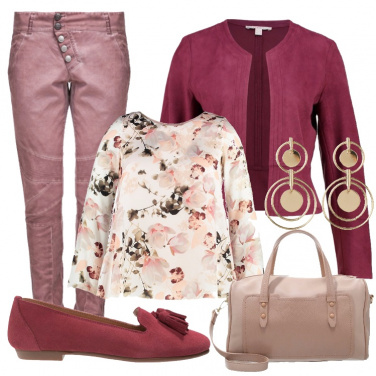 Outfit Curvy in fiore