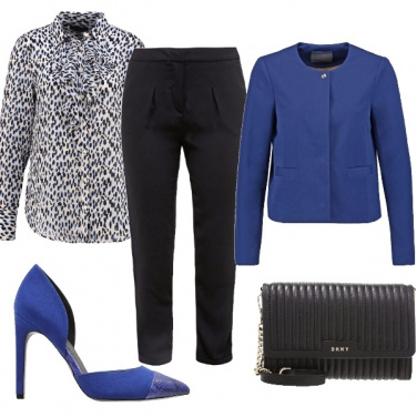 Outfit Blu, nero e bianco