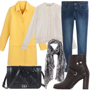 Outfit Cappotto e merletti