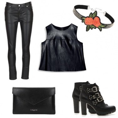 Outfit Strong enough