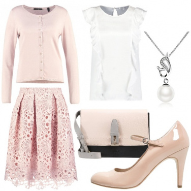 Outfit Romantica