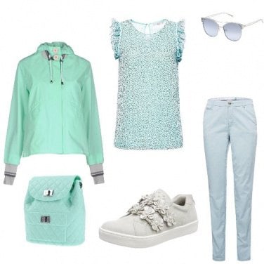 Outfit Verde menta e panna