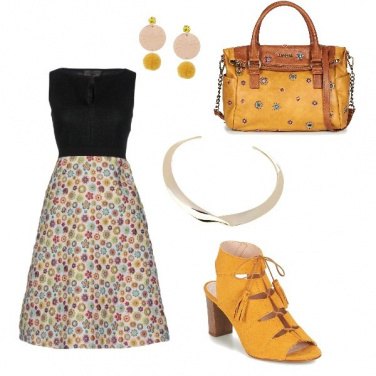 Outfit Funny con sprazzi di senape