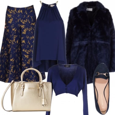 Outfit Chic in blu