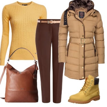 Outfit Ai mercatini di natale in spicy mustard