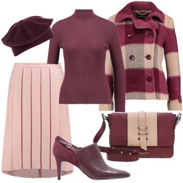 Outfit Taglie comode in rosa e burgundy