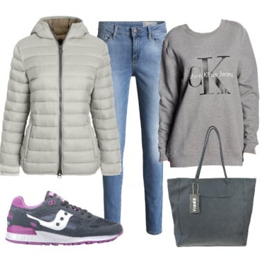 Outfit Casual in grigio