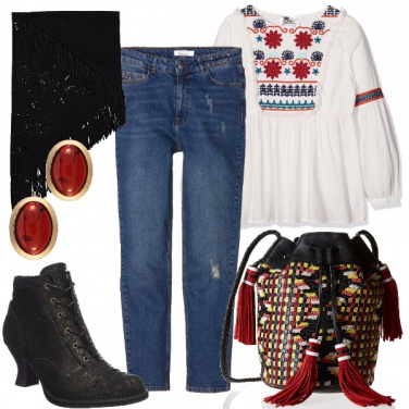 Outfit Etnico con jeans