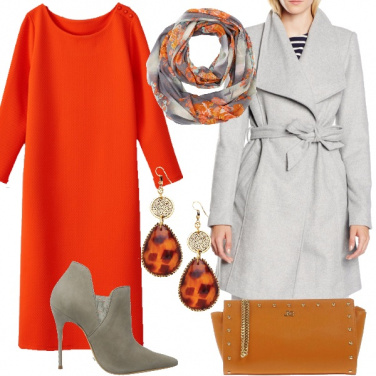Outfit Arancio e grigio