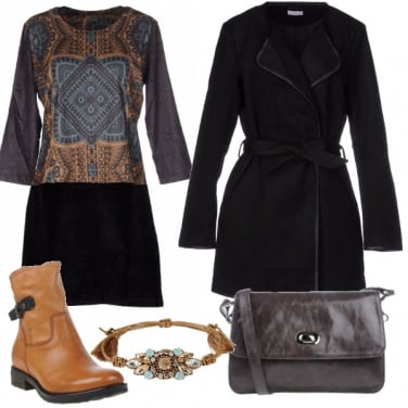 Outfit Vestito fantasia etnica