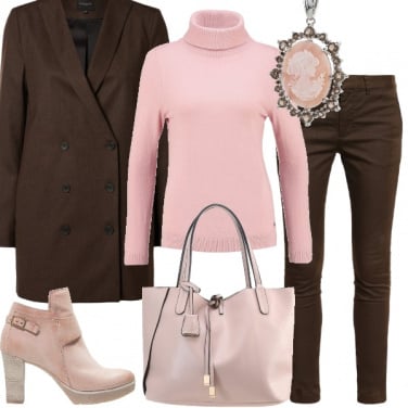 Outfit Tenue in marrone