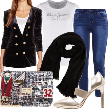 Outfit Oro e velluto
