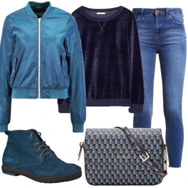 Outfit La felpa ad effetto velluto