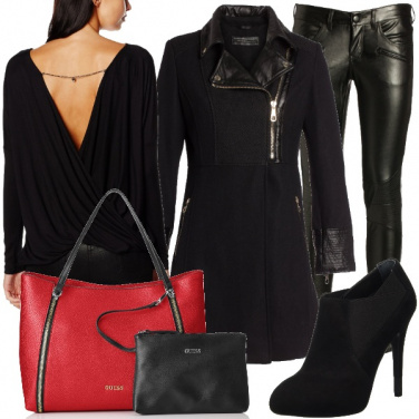 Outfit Una punta di rosso