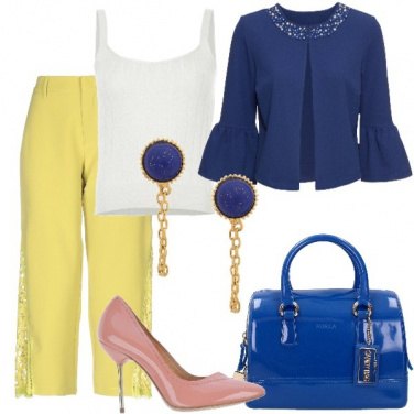 Outfit Giallo e blu
