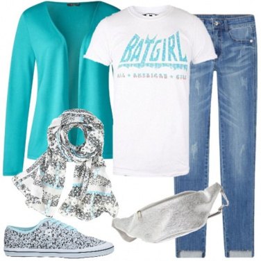 Outfit Batgirl