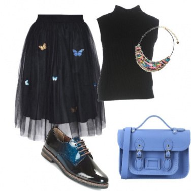 Outfit Gonna con farfalle