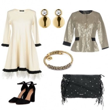 Outfit Abito e borsa con frange
