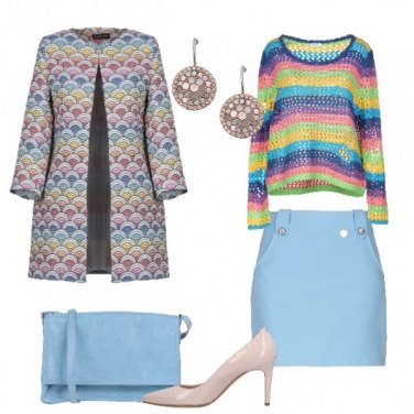 Outfit All\'insegna dei colori