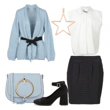 Outfit Cardigan celeste e gonna nera