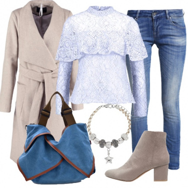 Outfit Quel tocco romantico