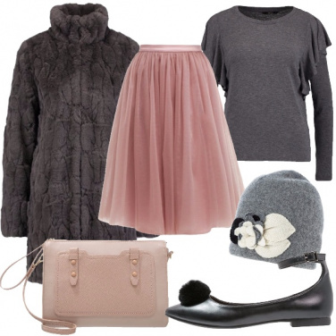 Outfit Auguri alla cugina bon ton