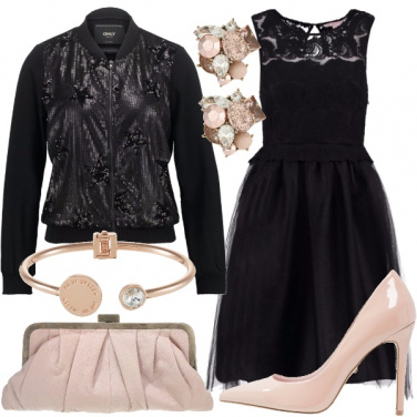 Outfit Tulle e paillettes