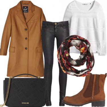 Outfit Tra ufficio e scuola