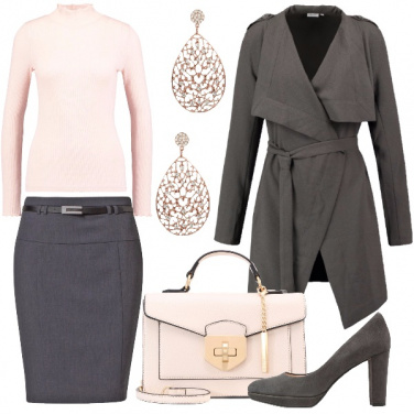 Outfit Eleganza basilare in ufficio