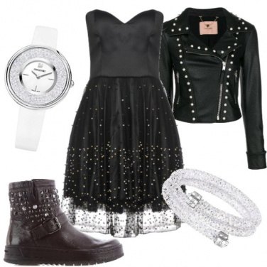 Outfit Total Black per una serata con le amiche