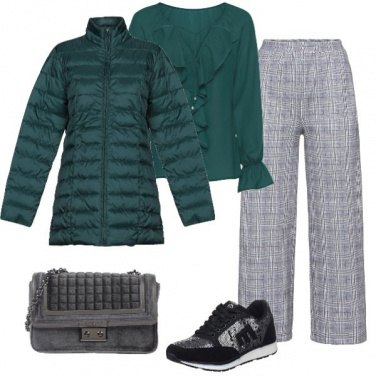 Outfit Super chic verde e grigio