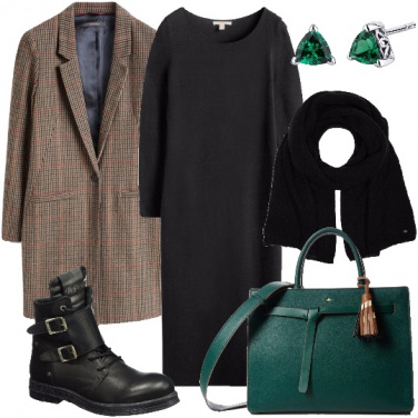 Outfit Verde negli accessori