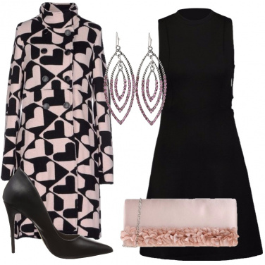 Outfit Chic in nero e rosa pallido