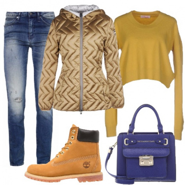 Outfit Pullover ocra