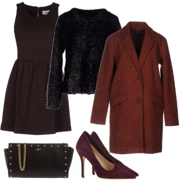 Outfit Vestito color melanzana