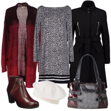 Outfit Bianco nero e borgogna