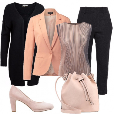 Outfit In ufficio in rosa
