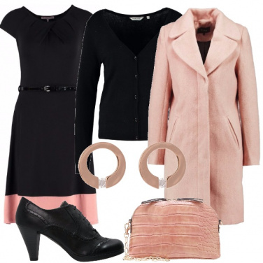 Outfit Bon ton in nero e rosa