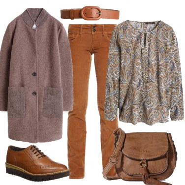 Outfit Toni dimarrone