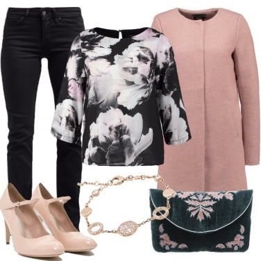 Outfit Signora romantica