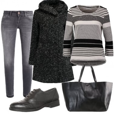 Outfit Righe bianche e nere