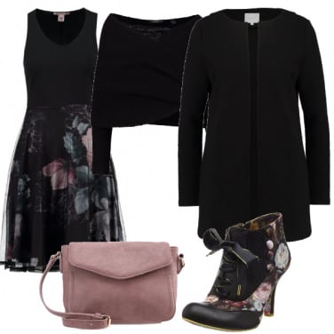 Outfit Curvy floreale