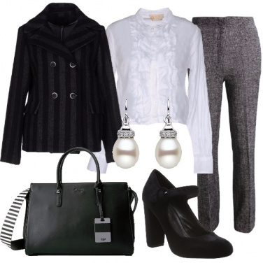 Outfit Rigorosamente romantica
