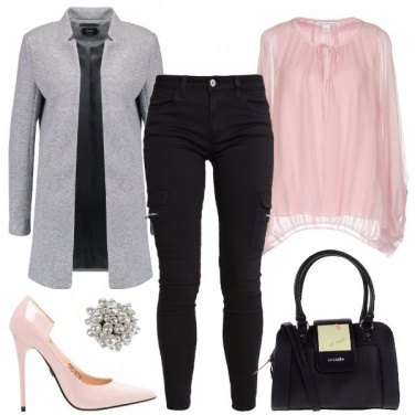 Outfit Un tocco di spilla