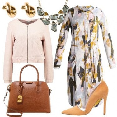 Outfit La collana che esalta