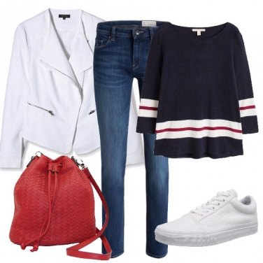 Outfit Chiodo bianco