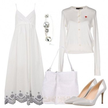 Outfit Ricami sul bianco