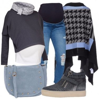 Outfit Jeans strappati