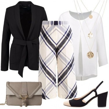Outfit Il pantalone a scacchi
