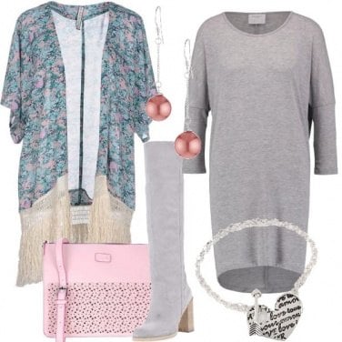 Outfit Stivali a primavera